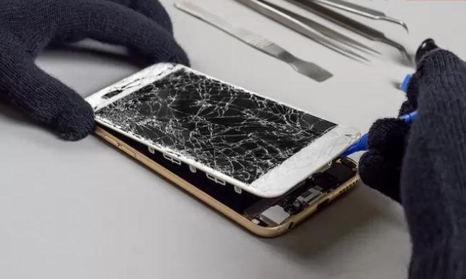 Thay ép kính Realme C11