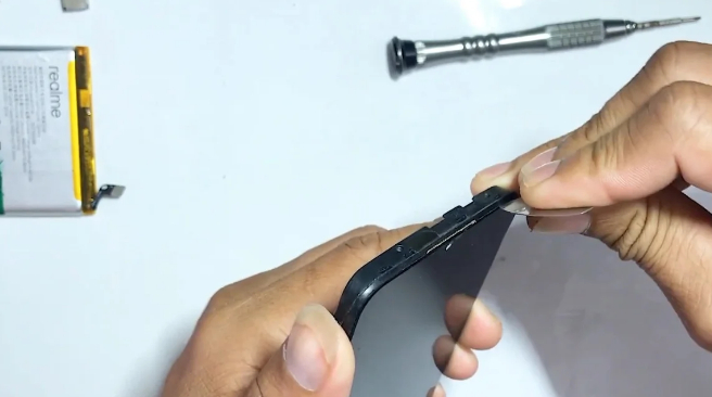 Thay màn hình Realme C11