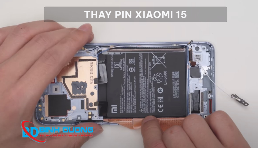 Thay pin Xiaomi 15