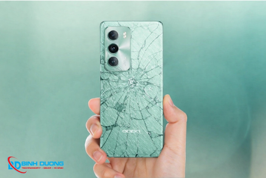 Dấu hiệu bạn cần thay bộ vỏ mới cho Oppo Reno12